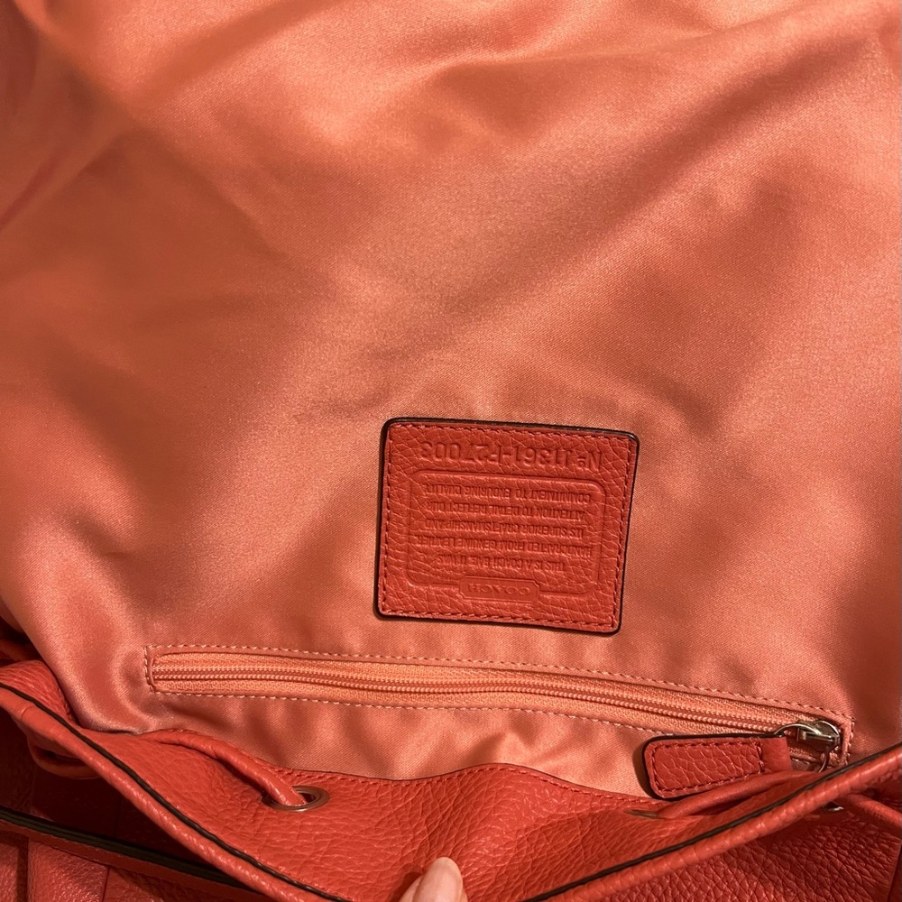 Coach Coral Leather Bag EUC - Picture 6 of 12